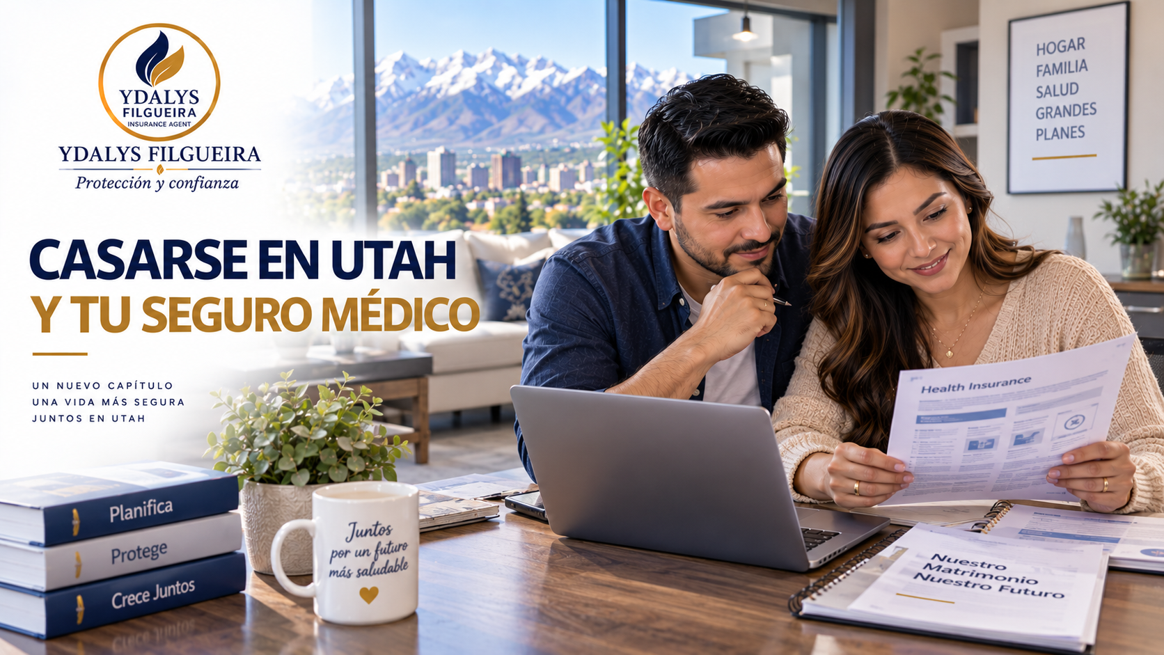 Pareja hispana recién casada en Utah revisando opciones de seguro médico